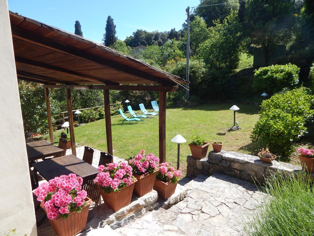 I Lecci Bed & Breakfast Lerici Exterior photo
