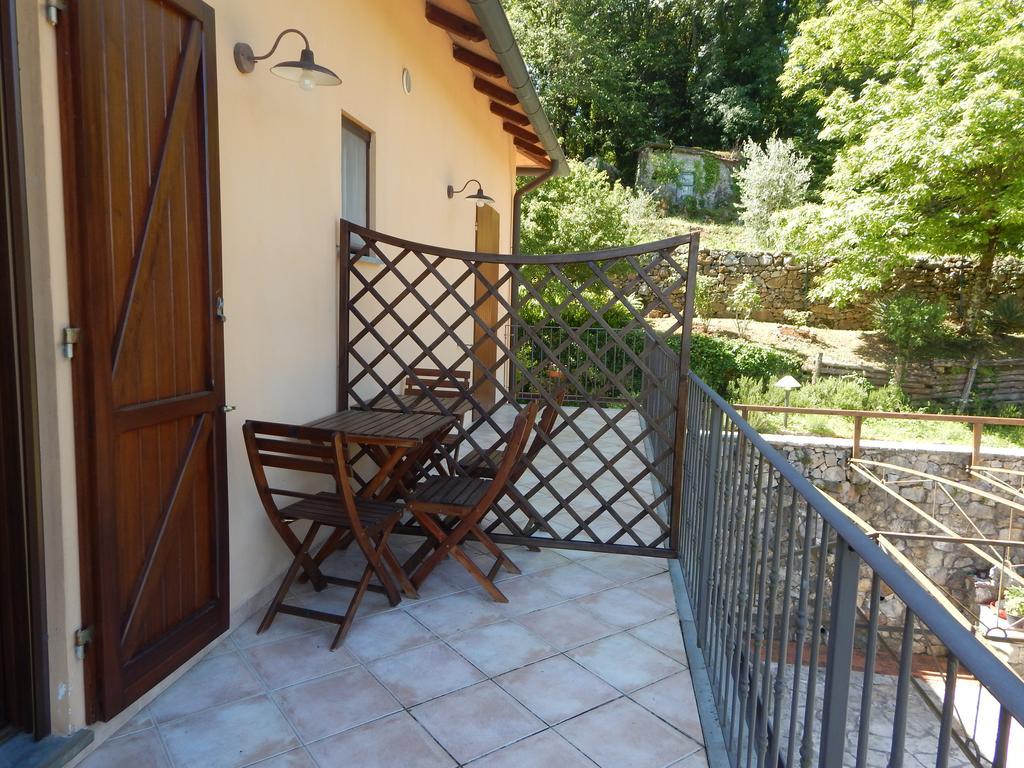 I Lecci Bed & Breakfast Lerici Exterior photo